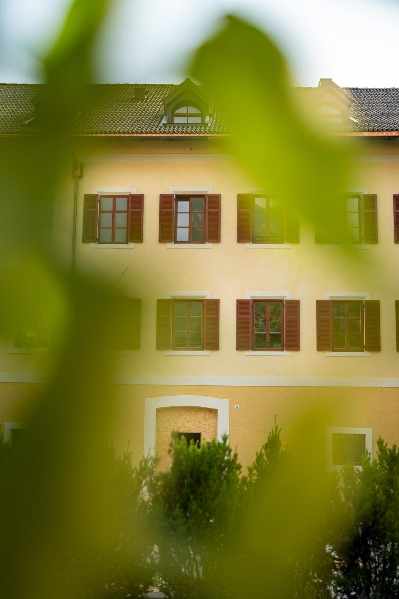 Castel Sallegg Suites Adults Only Caldaro Exterior photo