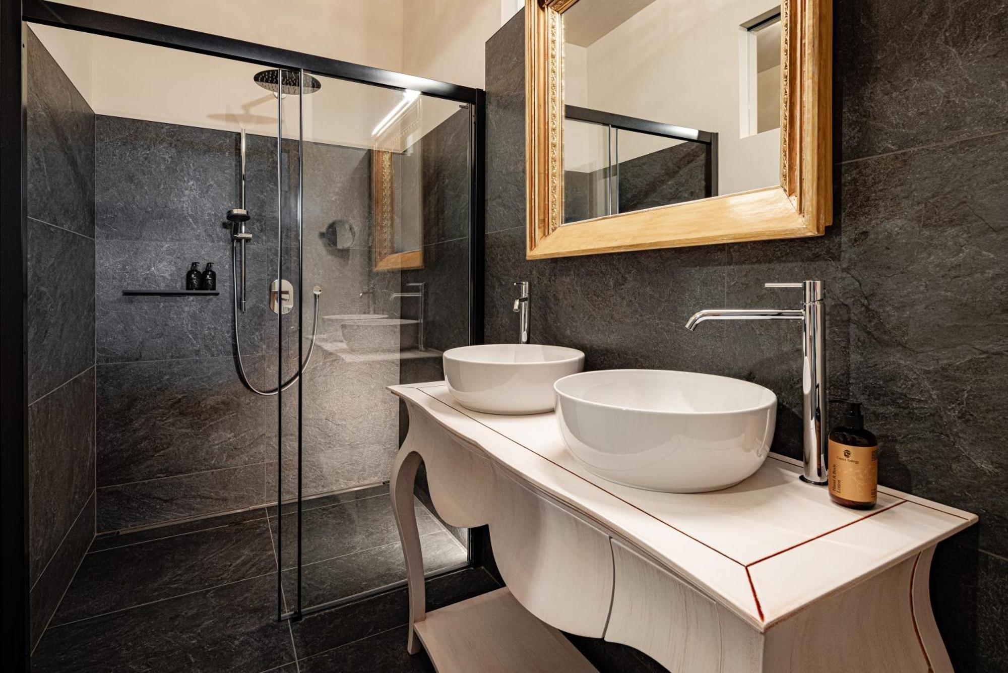 Castel Sallegg Suites Adults Only Caldaro Exterior photo